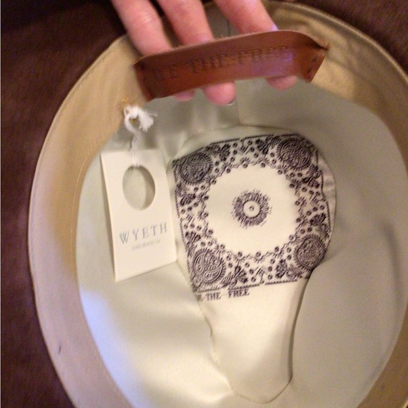 NeW! Super rare We The Free rancher - Picture 2 of 6